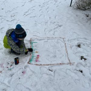 Malování ve sněhu 3B_4